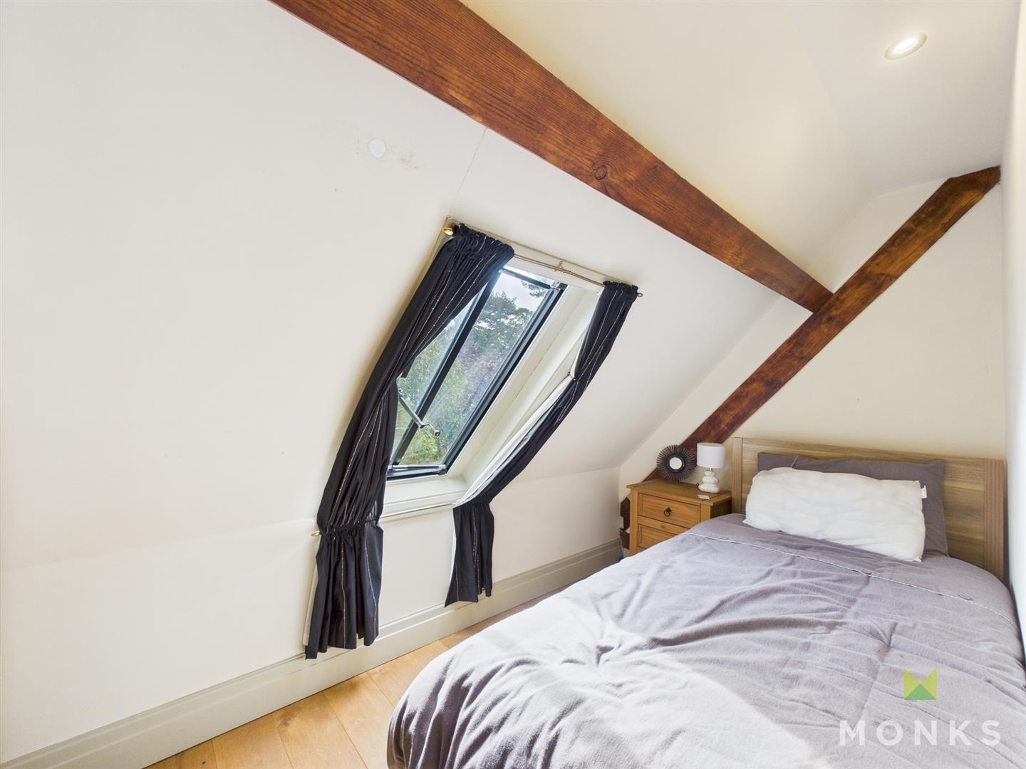 9a Petton Hall , Shrewsbury, SY4 5TH SSTC